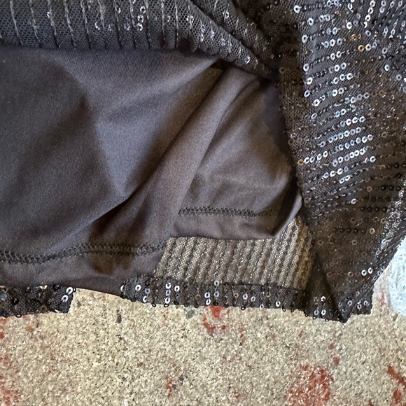 Black Sequin Cami Tank Top Size S 🖤 - Picture 9 of 14